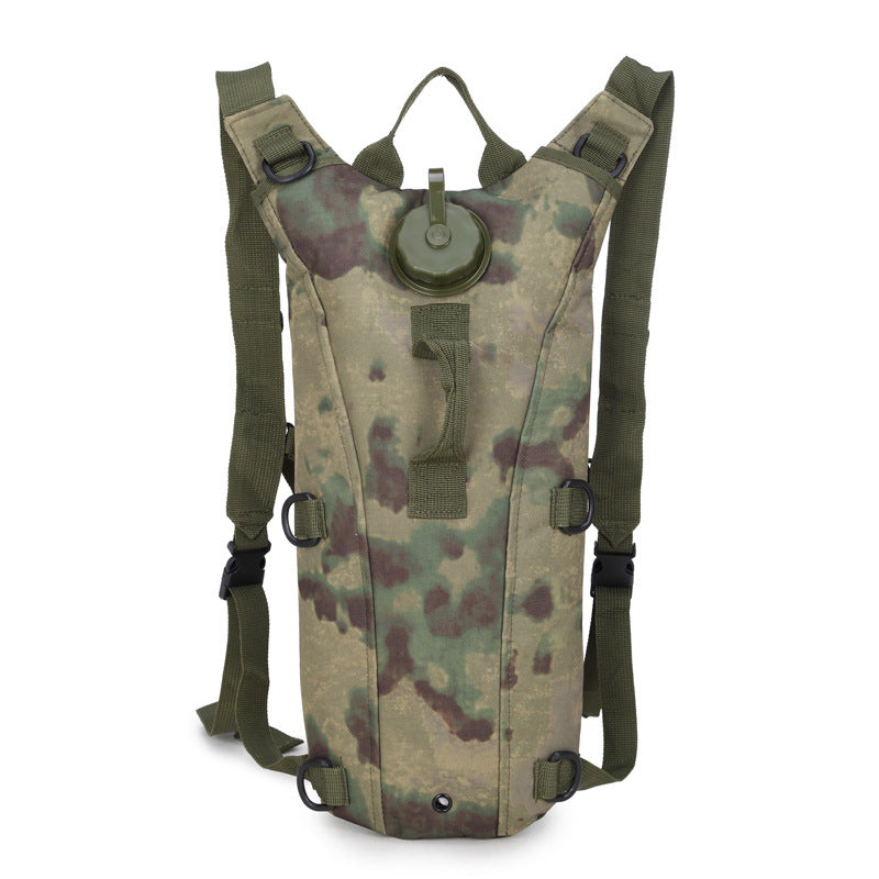 Mochila de hidratación con depósito de agua.