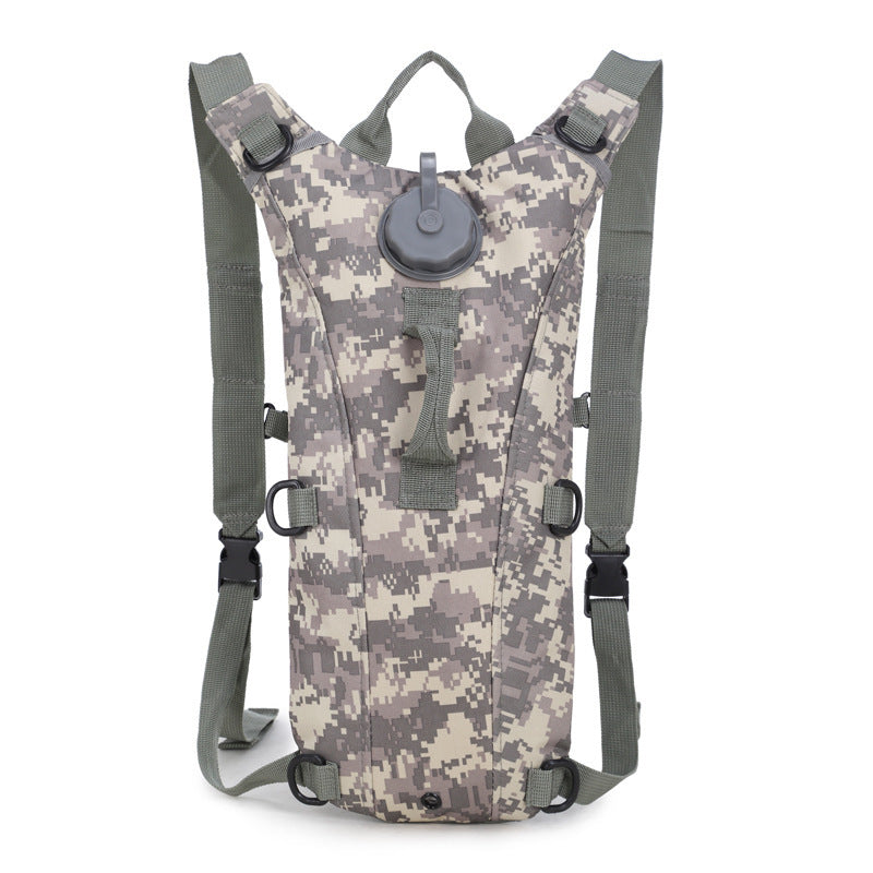 Mochila de hidratación con depósito de agua.