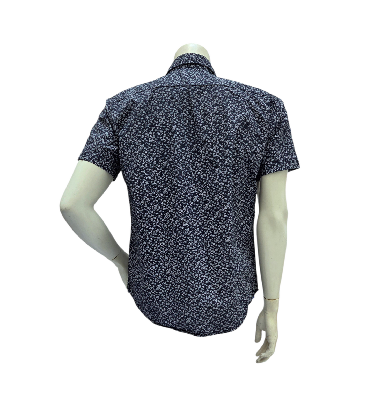 Camisa Levi's flores